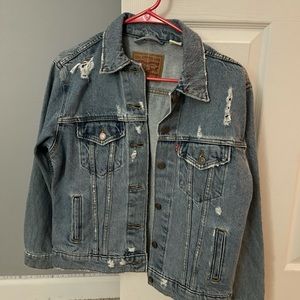 never worn levi’s jean jacket